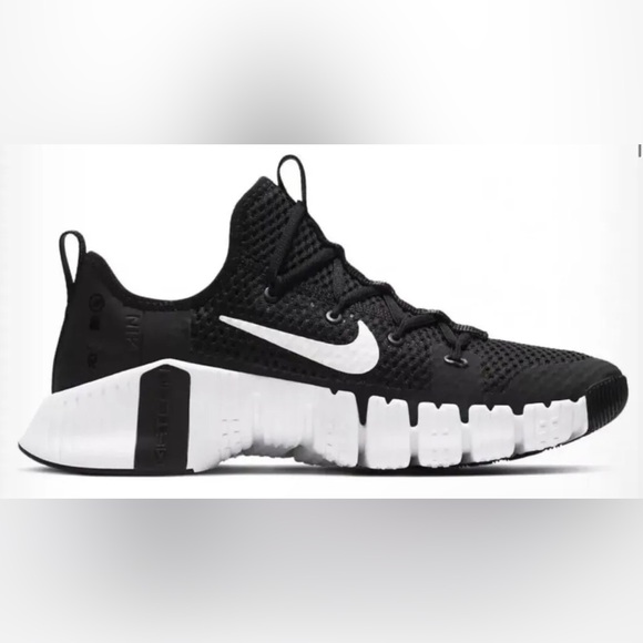 Nike Free Metcon 3 Training Shoes Gym Black White CJ0861-010 Men's New - Picture 1 of 5